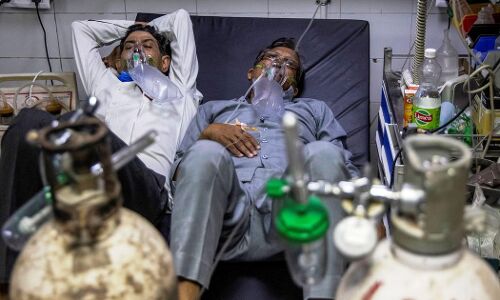 देश में आक्सीजन नहीं और सरकार ने पिछले एक साल में कर दिया 9300 मीट्रिक टन ऑक्सीजन निर्यात