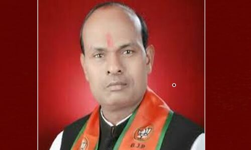 BJP के एक और विधायक का दावा- गोमूत्र पीने से नहीं होगा कोरोना, किडनी और लिवर भी नहीं होगा खराब