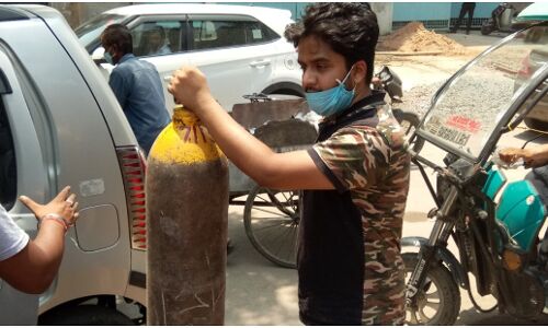 सियासत को सांसे देने वाली अयोध्या में भी ऑक्सीजन की किल्लत, सरकारी फाईलों से अलग है यहां जमीनी हकीकत