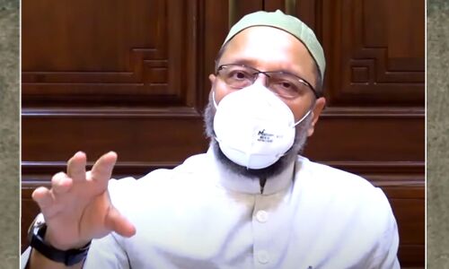 ओवैसी ने पूछा- उन्नाव में पुलिस के हाथों क़त्ल फैसल का नहीं विवेक तिवारी का हुआ होता तो यूपी के सीएम अबतक क्या करते?