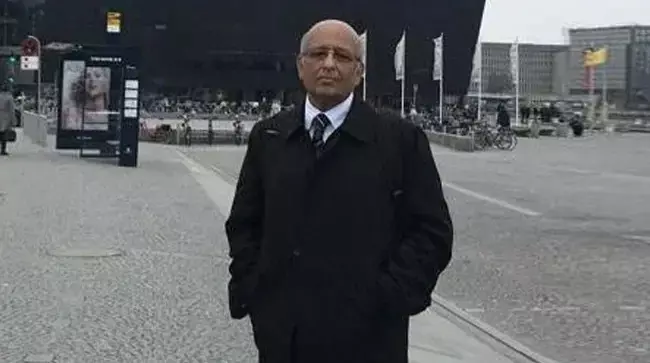 वायरोलॉजिस्ट शाहिद जमील का इस्तीफा: काबिल लोग मोदी का साथ क्यों छोड़ देते हैं?