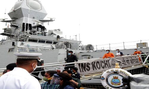 तौकते तूफान से गुजरात में 53 लोगों की मौत, अरब सागर से 26 शव हुये बरामद