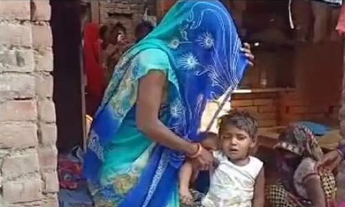 उन्नाव में जिंदा बच्ची को डॉक्टर ने घोषित किया मृत, प्रत्यक्षदर्शियों को वीडियो बनाता देख शुरू  किया इलाज