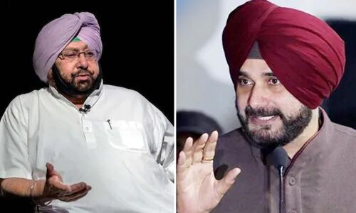 पंजाब कांग्रेस: कैप्टन के खिलाफ बागी विधायक मुखर, मामला सुलझाने को आला कमान ने की 3 सदस्य कमेटी गठित