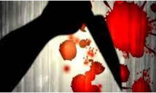 यूपी के देवरिया में अंधविश्वासी युवक ने कोरोना भगाने के नाम पर काट लिया गला, बोला जिन्न ने कहा था चढ़ा दो बलि