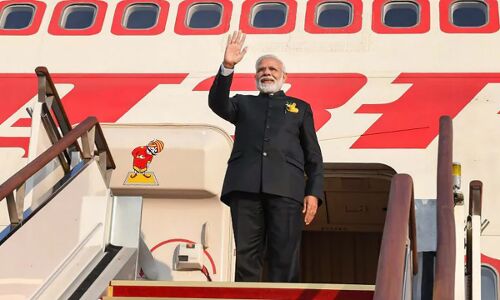 हिंदुस्तान बनाम मोदीस्तान : 7 सालों में प्रधानमंत्री की यात्रा पर प्रतिदिन खर्च हुए 3 करोड़ रुपये