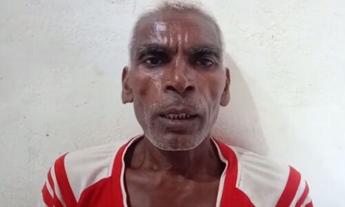 यूपी : मारपीट की शिकायत लेकर थाने पहुंचा दलित तो दरोगा ने घूस में लिया मुर्गा, बाद में धमकाकर भगाया