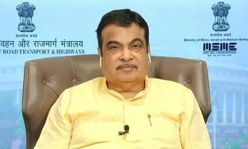 मुझे खुशी है कि कोविड में अनेक लोगों को ऑक्सीजन की कमी से जान गंवानी पड़ी: गडकरी