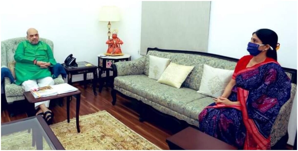 योगी आदित्यनाथ से पहले अमित शाह से मिली अपना दल की अनुप्रिया पटेल, मंत्री बनाने को लेकर बढ़ाया दबाव