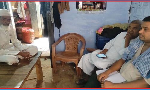 उन्नाव : पुलिस हिरासत में मारे गए सब्जी विक्रेता फैसल को इंसाफ दिलाने के लिए रिहाई मंच आया आगे उन्नाव : पुलिस हिरासत में मारे गए सब्जी विक्रेता फैसल को इंसाफ दिलाने के लिए रिहाई मंच आया आगे