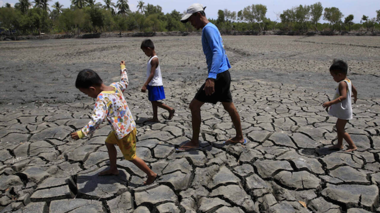 सूखे से इस सदी में 1.5 अरब लोग हुए प्रभावित और उठाना पड़ा 124 अरब डॉलर से अधिक का नुकसान सूखे से इस सदी में 1.5 अरब लोग हुए प्रभावित और उठाना पड़ा 124 अरब डॉलर से अधिक का नुकसान