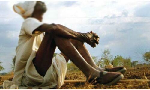 UP : महोबा में दलित बटाईदार द्वारा पैर ना छूने पर दबंग खेत मालिक ने नहीं दी बटाई की उपज, बेटी की टूटी शादी