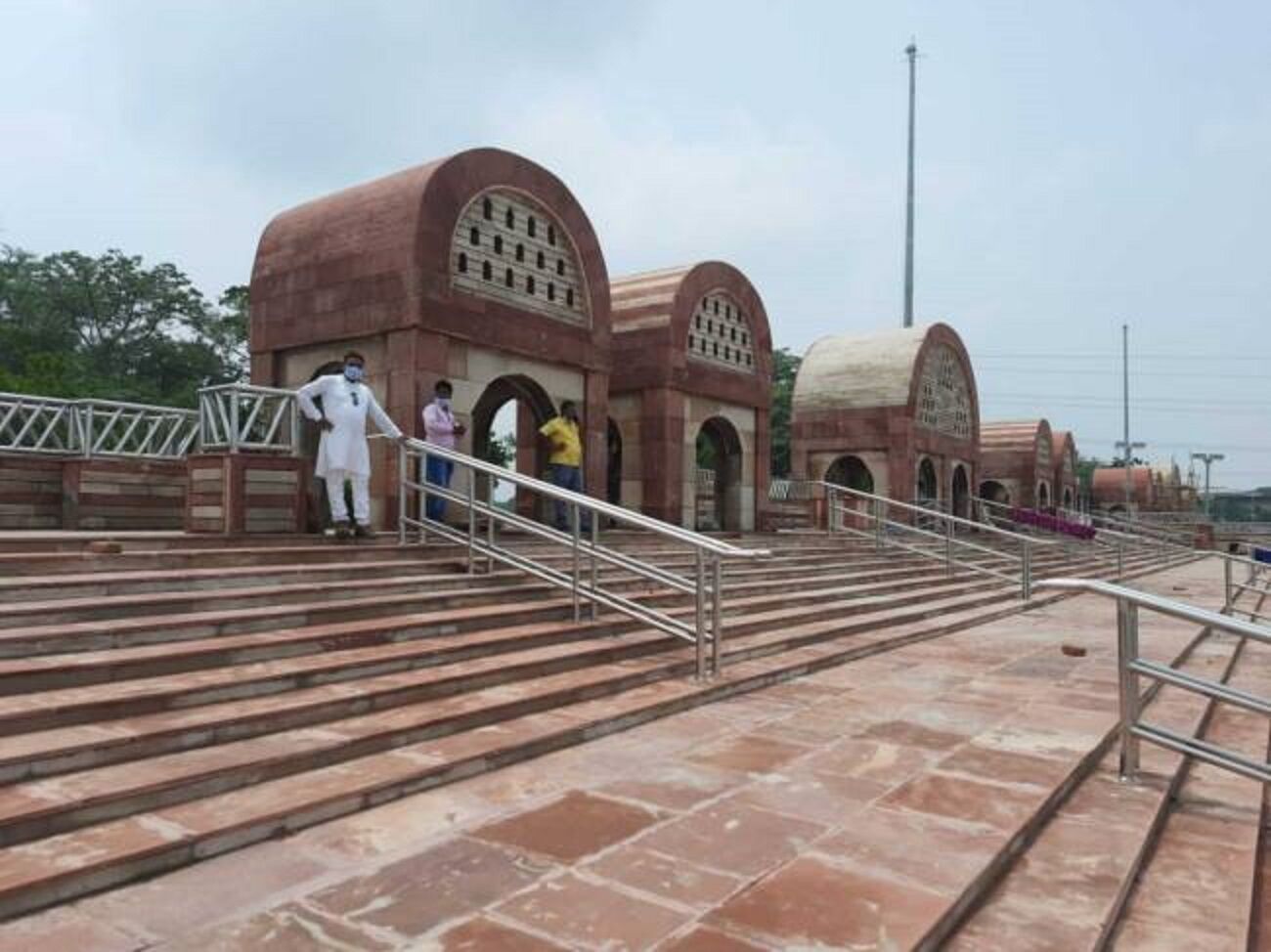 क्या नमामि गंगे परियोजना के जरिये धार्मिक और गैर-पर्यावरणीय एजेंडों को साधा जा रहा ?