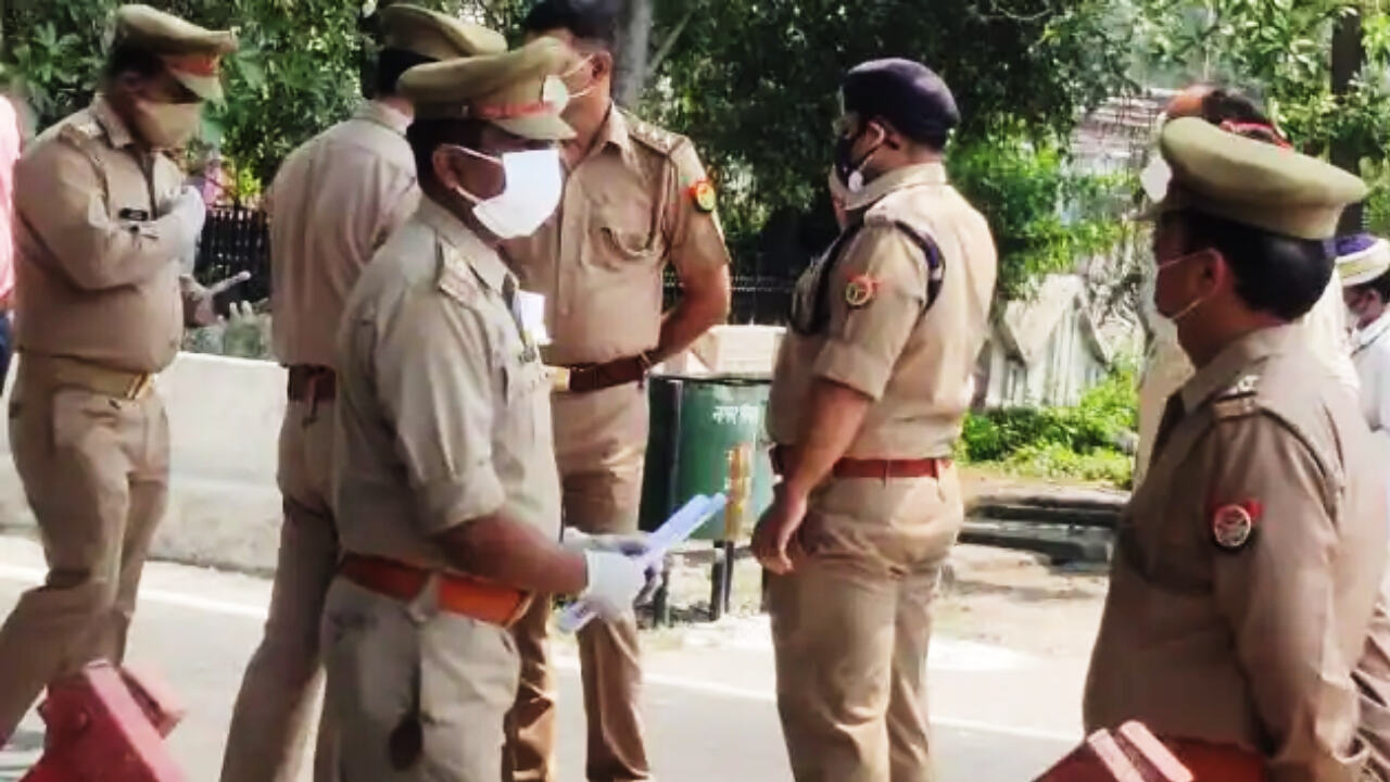 यूपी: दो युवकों ने कथित तौर पर मजदूर के गुप्तांग में डाला एयर कम्प्रेसर का पाइप, आंतें फटने से हालत गंभीर