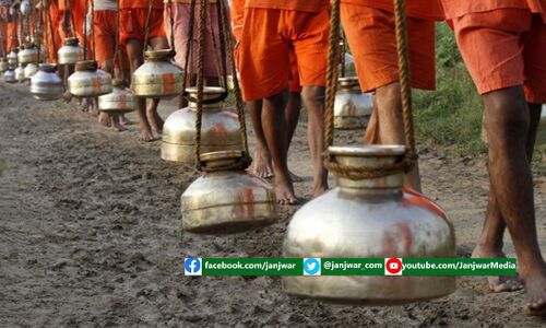 कौन भगवान चाहेगा कि जल चढ़ाने के चक्कर में कोरोना से लाखों लाशें बिछ जाएं