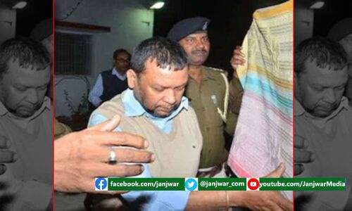 सीएम पर केस दर्ज कराने पहुंचे IAS सुधीर कुमार, एससी-एसटी थाने में करना पड़ा 4 घंटे इंतजार