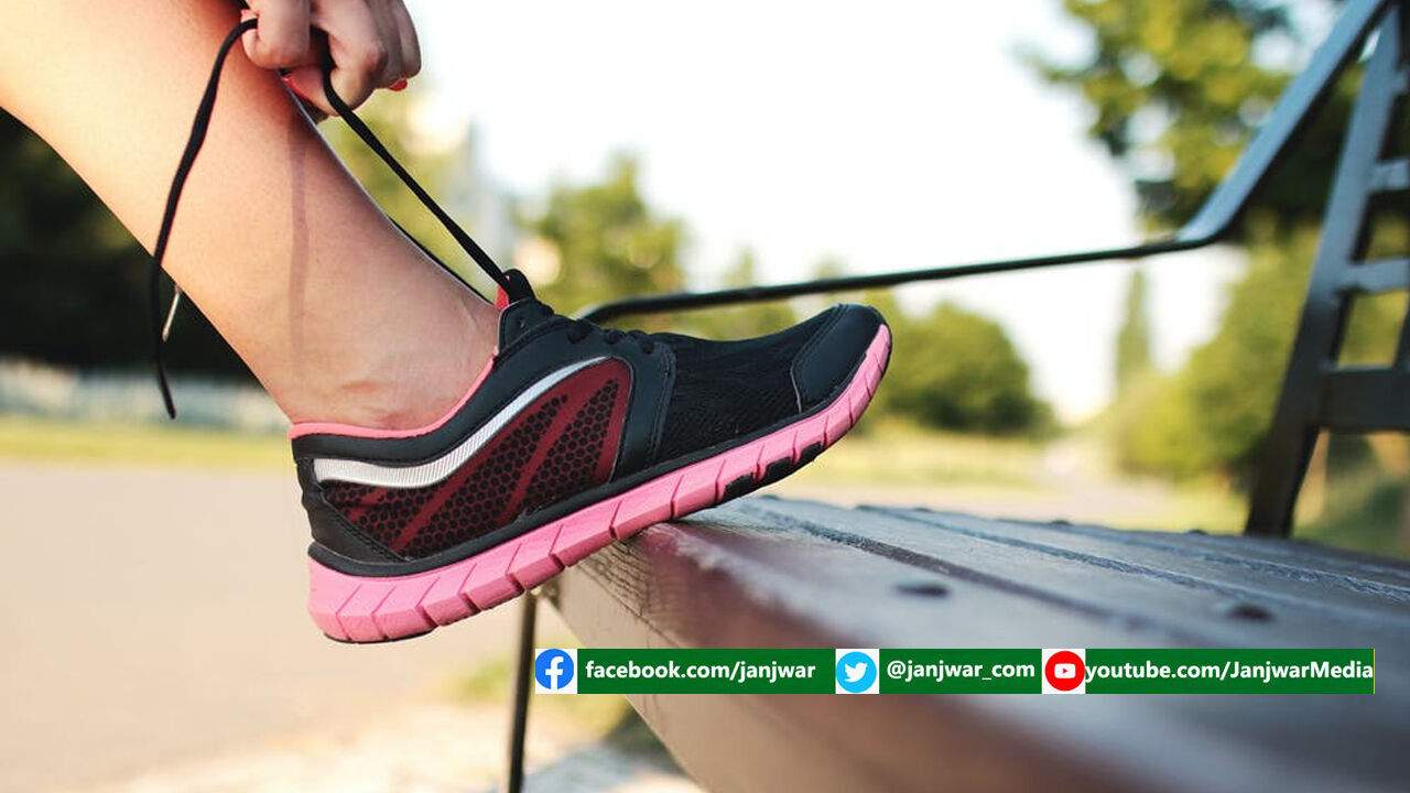 ईसा पूर्व 6000 वर्ष जितना पुराना है पैरों में पहने जाने वाले जूतों का इतिहास, पढ़िए जूते पर कवितायें