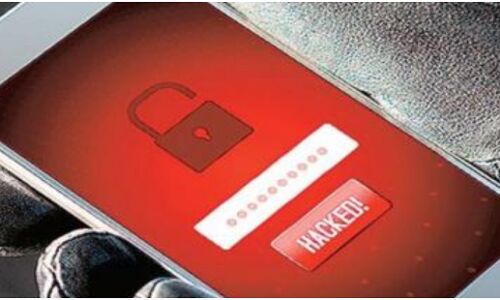 300 से अधिक पत्रकारों और मंत्रियों के फ़ोन हैक करवा रही मोदी सरकार, अंतरराष्ट्रीय मीडिया ने किया दावा