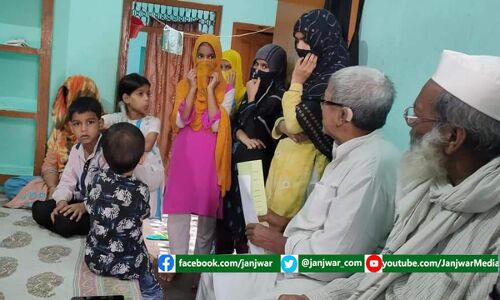 लखनऊ: आतंकवाद के नाम पर गिरफ्तार मुस्तकीम के परिजनों से सामाजिक कार्यकर्ताओं के प्रतिनिधिमंडल ने की मुलाकात लखनऊ: आतंकवाद के नाम पर गिरफ्तार मुस्तकीम के परिजनों से सामाजिक कार्यकर्ताओं के प्रतिनिधिमंडल ने की मुलाकात