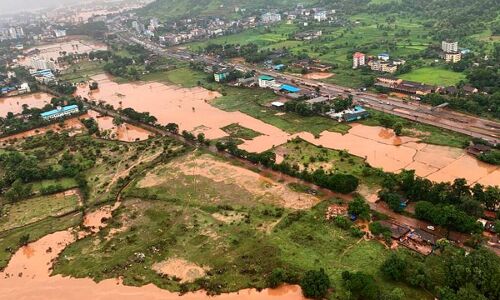 महाराष्ट्र में लगातार बारिश के बीच भूस्खलन से 36 लोगों की मौत,कई लोगों के अब भी दबे होने की आशंका