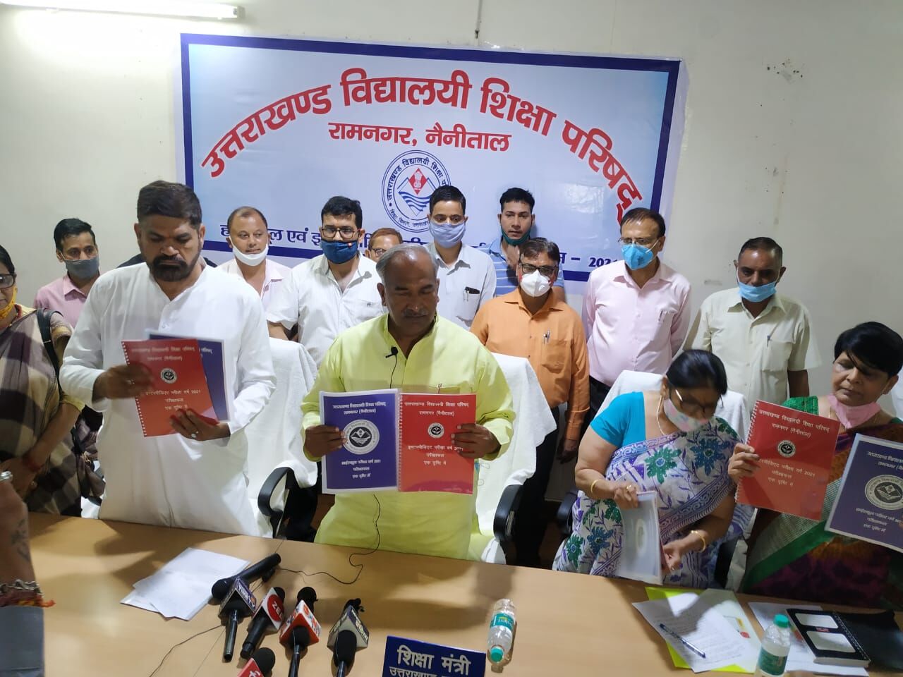 प्रतिभाओं को निराश नहीं करेगा उत्तराखण्ड बोर्ड, रिजल्ट से असंतुष्ट विद्यार्थी परीक्षा देने के लिए कर सकते हैं आवेदन