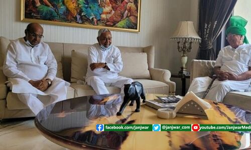 चौटाला और नीतीश कुमार मुलाकात: क्या भाजपा के खिलाफ तीसरे मोर्चे का मंच हो रहा है तैयार?