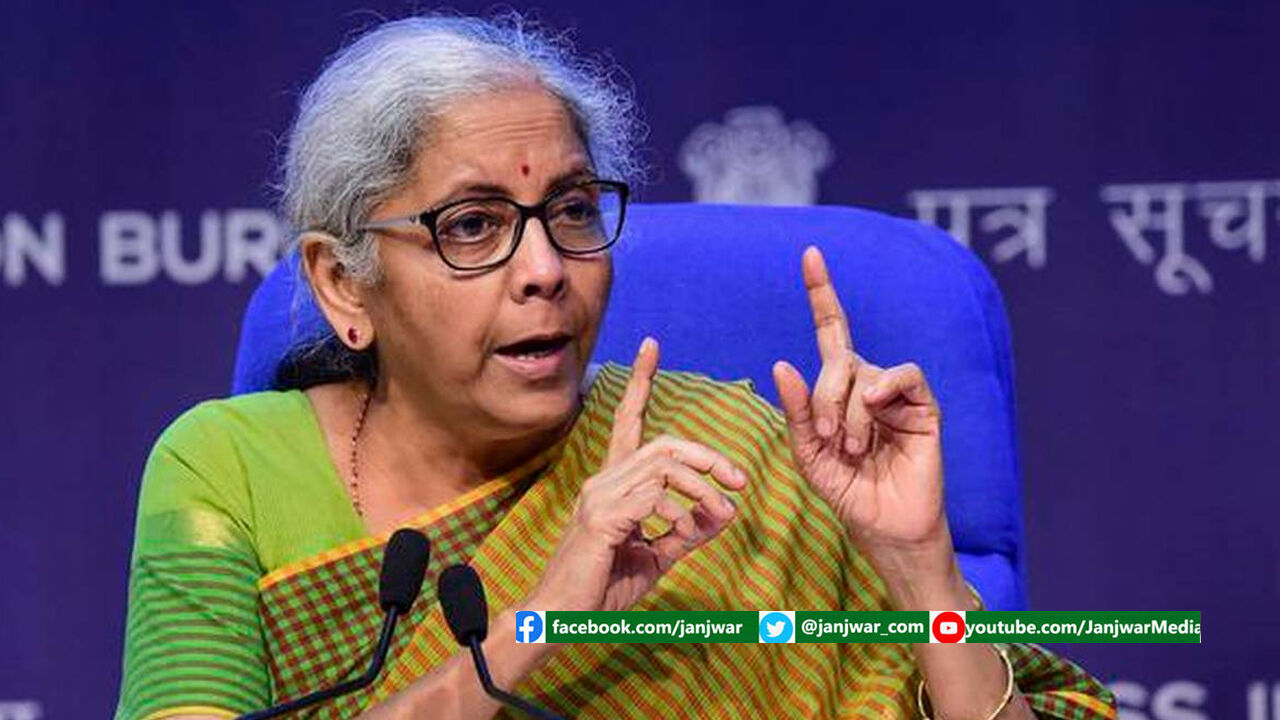 वित्त मंत्री सीतारमण का ऐलान, इस साल निजी हाथों में चली जाएंगी ये 5 सरकारी कंपनियां