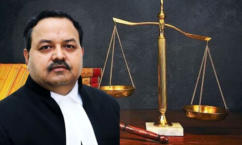 जजमेंट है या हरासमेंट : बीवी से बिना इच्छा जबर्दस्ती यौन संबंध बनाना नहीं माना जाएगा रेप