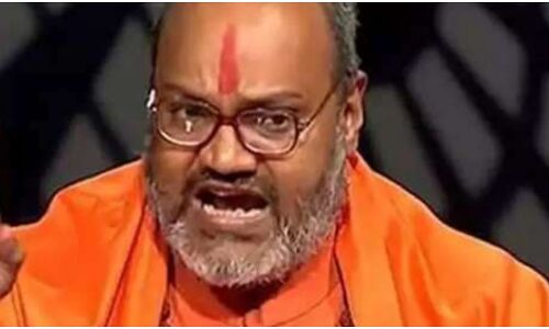 नरसिंहानंद का सामने आया पुराना जहर, BJP की महिला नेताओं पर आपत्तिजनक टिप्पणी का वीडियो वायरल