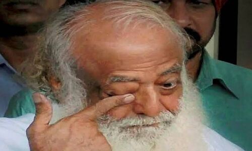 आसाराम को फिर मिली निराशा, सुप्रीम कोर्ट ने आयुर्वेदिक इलाज के लिए अंतरिम जमानत की अर्जी की खारिज आसाराम को फिर मिली निराशा, सुप्रीम कोर्ट ने आयुर्वेदिक इलाज के लिए अंतरिम जमानत की अर्जी की खारिज