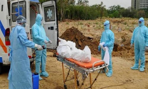 कोरोना से हुई 18 फीसदी मौतों में शरीर के एंटीबॉडीज  जिम्मेदार, जानें कैसे इम्यून सिस्टम पर ही कर दिया हमला