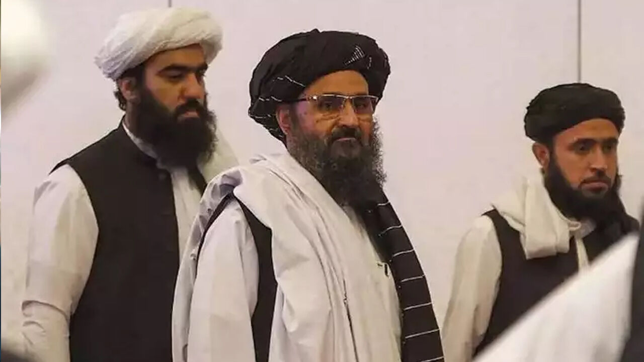 कौन हैं मुल्ला हसन अखुंड, तालिबान के अंतरिम प्रधानमंत्री की नियुक्ति का अफगानिस्तान के लिए क्या मतलब है?