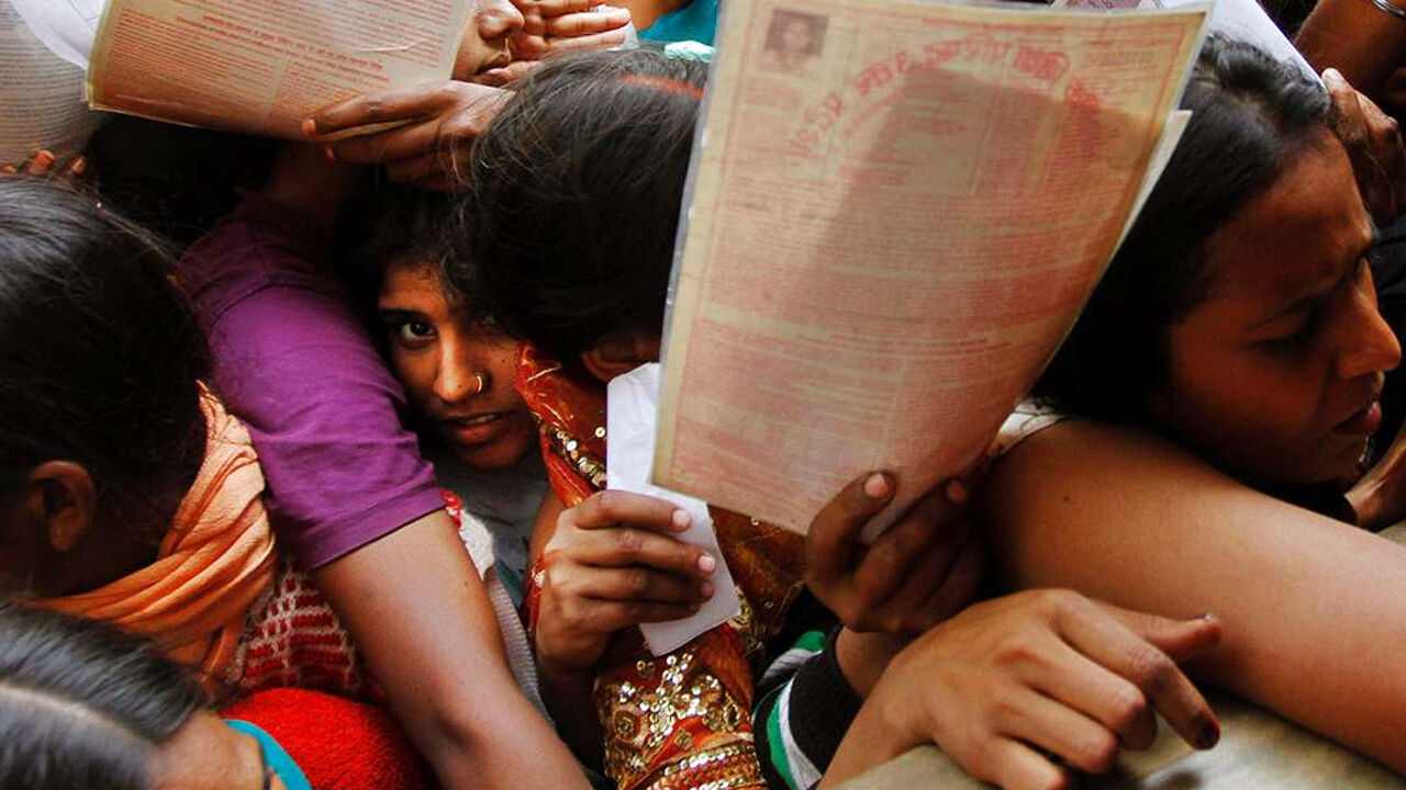 बढ़ती नौकरियों के सारे दावे निकले झूठे, NSO सर्वे में बेरोजगारी बढ़कर 2.4 % से हुई 10.3%