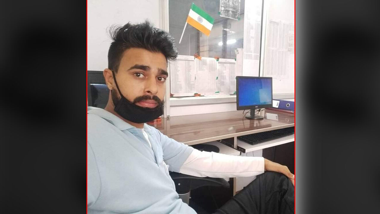 कांग्रेस कार्यकर्ता ने BJP विधायक के SCAM की खबर का लिंक किया शेयर किया तो पुलिस ने ठूंसा हवालात में