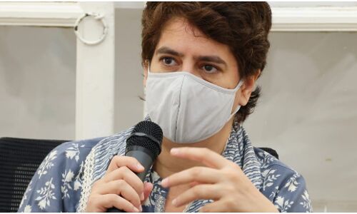 UP Election 2022 : महज शिगूफा भर है प्रियंका गांधी का यूपी से चुनाव लड़ना, परिवार की परंपरा रहेगी बरकरार