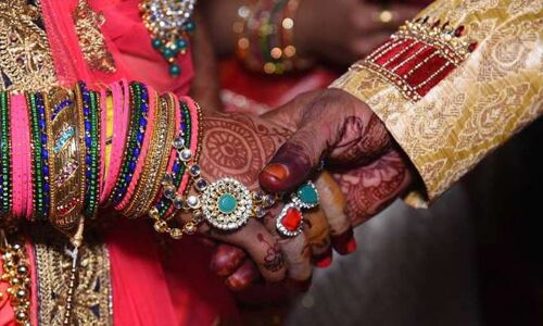 Allahabad High Court : दो वयस्कों के संबंधों पर आपत्ति जताने का हक किसी को नहीं, फिर चाहे वे उनके मां-बाप ही क्यों न हो