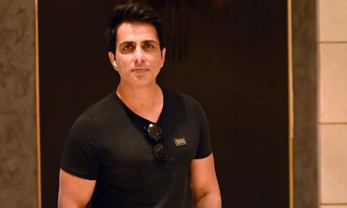 Sonu Sood : लगातार तीसरे दिन सोनू सूद के ठिकानों पर आयकर विभाग का छापा