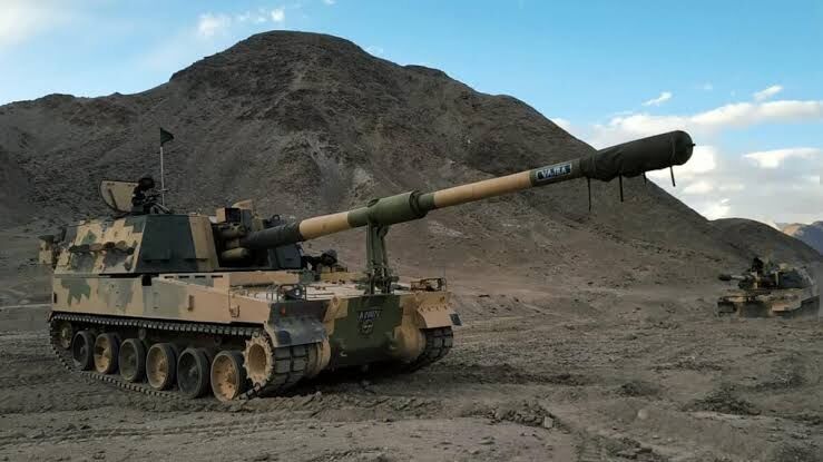 भारत-चीन सीमा पर हलचल, लद्दाख में तैनात किए गए K-9 वज्र तोप