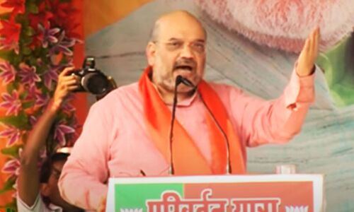 Gujrat Chunav : प्रबुद्ध नागरिकों ने खटखटाया ईसी का दरवाजा, शाह के खिलाफ की कार्रवाई की मांग