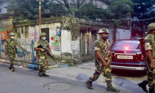 Murshidabad Crime News : घर लौट रहे टीएमसी नेता की हत्या, हिंसा और आगजनी के बाद बिगड़े हालात