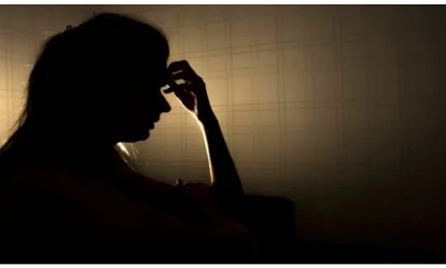 Tamil Nadu News : स्कूली छात्रा की आत्महत्या के मामले में जुड़ा नया विवाद, ईसाई मिशिनरी स्कूल पर लगा धर्मांतरण का आरोप