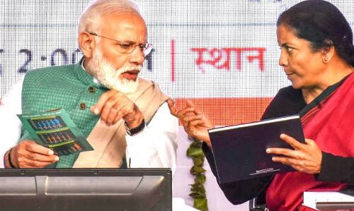 Petrol Diesel Price : जनता पर बोझ लाद मोदी सरकार ने पेट्रोल-डीजल से की खूब कमाई, छह महीने में 1.71 लाख करोड़ रुपए जुटाए