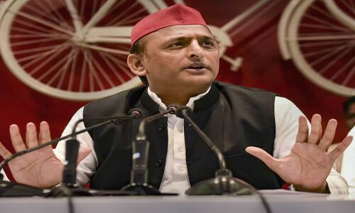 UP Election 2022 : अखिलेश का चुनावी वादा, 2022 में सरकार बनने पर किसान आंदोलन के शहीदों को देंगे 25 लाख रुपए