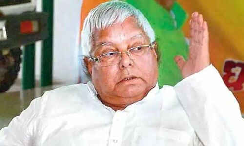 Lalu Yadav : पेट्रोल-डीजल के मूल्य में कमी को लालू यादव ने बताया बोगस, बोले- पांच नहीं 50 रुपये कम करें दाम