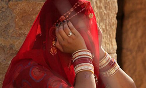 Delhi News: पति ने पत्नी को कामधेनु गाय समझा, दिल्ली हाईकोर्ट ने दंपत्ति को दी तलाक की मंजूरी