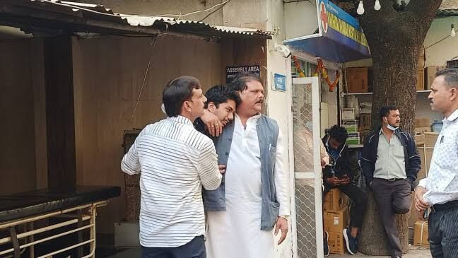 Madhyapradesh News : मध्यप्रदेश में कांग्रेस विधायक के बेटे ने खुद को गोली मार कर ली आत्महत्या