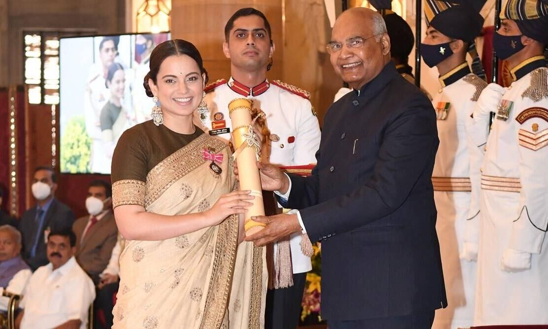 Kangana Ranaut: कंगना से पद्म श्री वापस लेने की मांग तेज, भीख में आजादी मिली वाले बयान पर देशद्रोह का मुकदमा दर्ज