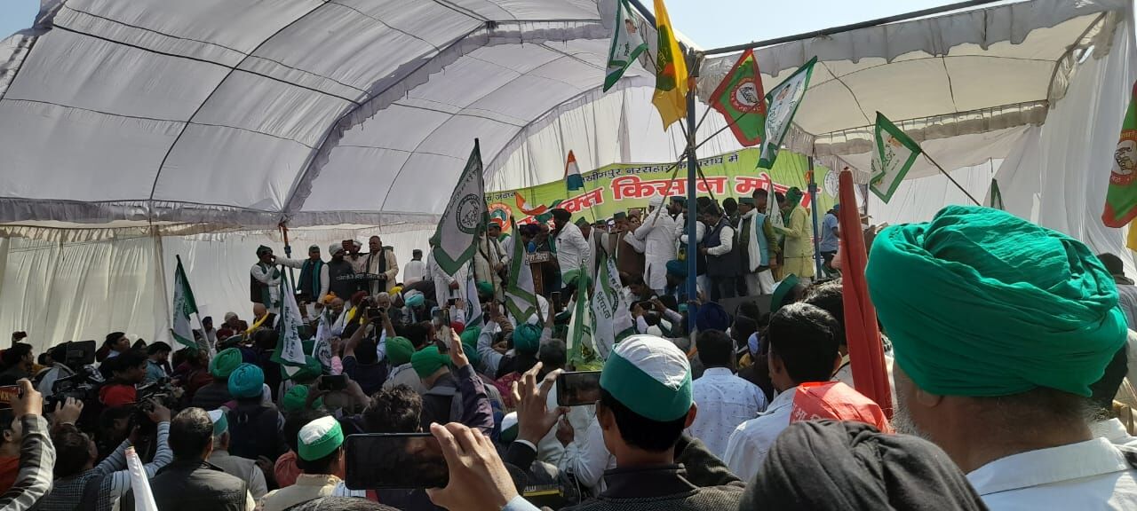 Kisan Mahapanchayat : किसानों की एकता ने उस तानाशाह को झुका दिया जो 8 सालों से किसी की नहीं सुनता था
