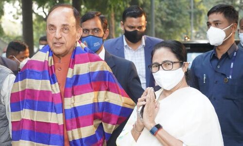 BJP-TMC Politics: मोदी सरकार हर मोर्चे पर फेल, ममता बनर्जी से मुलाकात के बाद भाजपा सांसद सुब्रमण्यम स्वामी के बदले तेवर