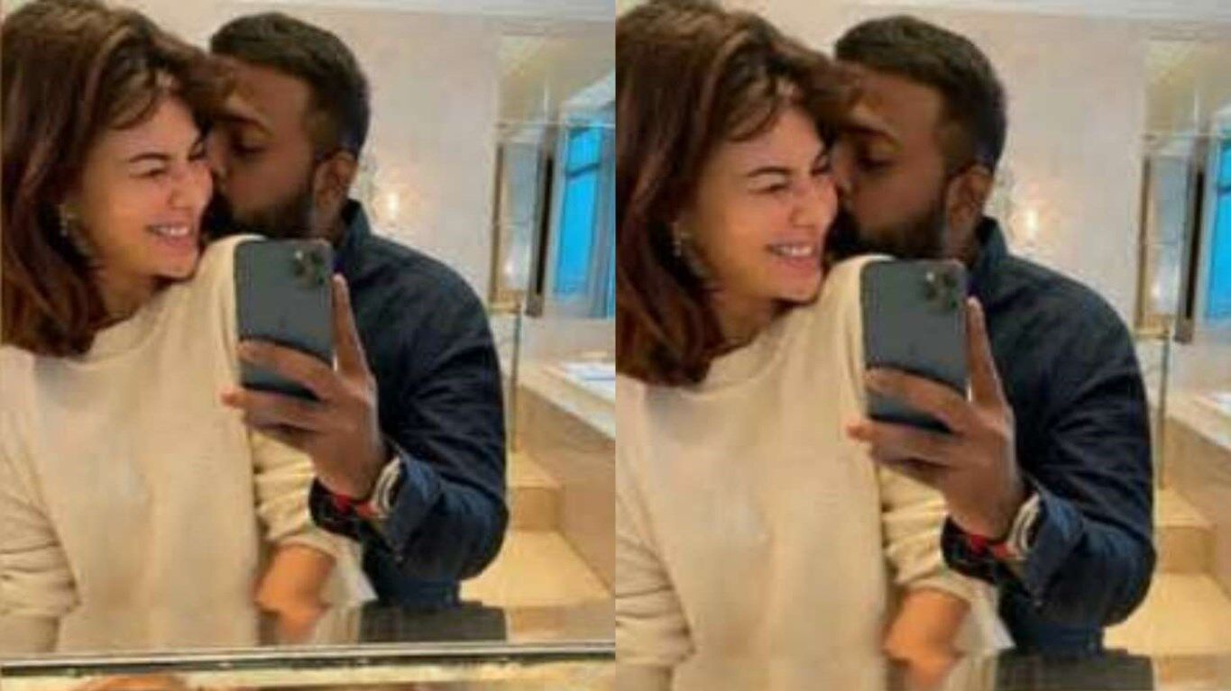 Jacqueline Fernandez Romantic Photo With Conman Sukesh Chand